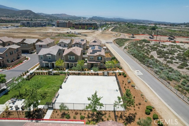 Detail Gallery Image 56 of 64 For 27638 Sawtooth Ln, Canyon Country,  CA 91387 - 3 Beds | 2/1 Baths