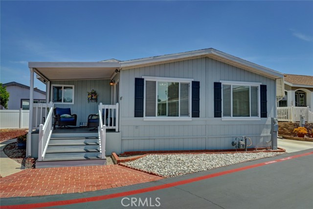 Detail Gallery Image 4 of 51 For 16222 Monterey Ln #107,  Huntington Beach,  CA 92649 - 2 Beds | 2 Baths