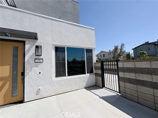 Detail Gallery Image 2 of 25 For 3661 S Allston Paseo #7,  Ontario,  CA 91761 - 3 Beds | 2/1 Baths