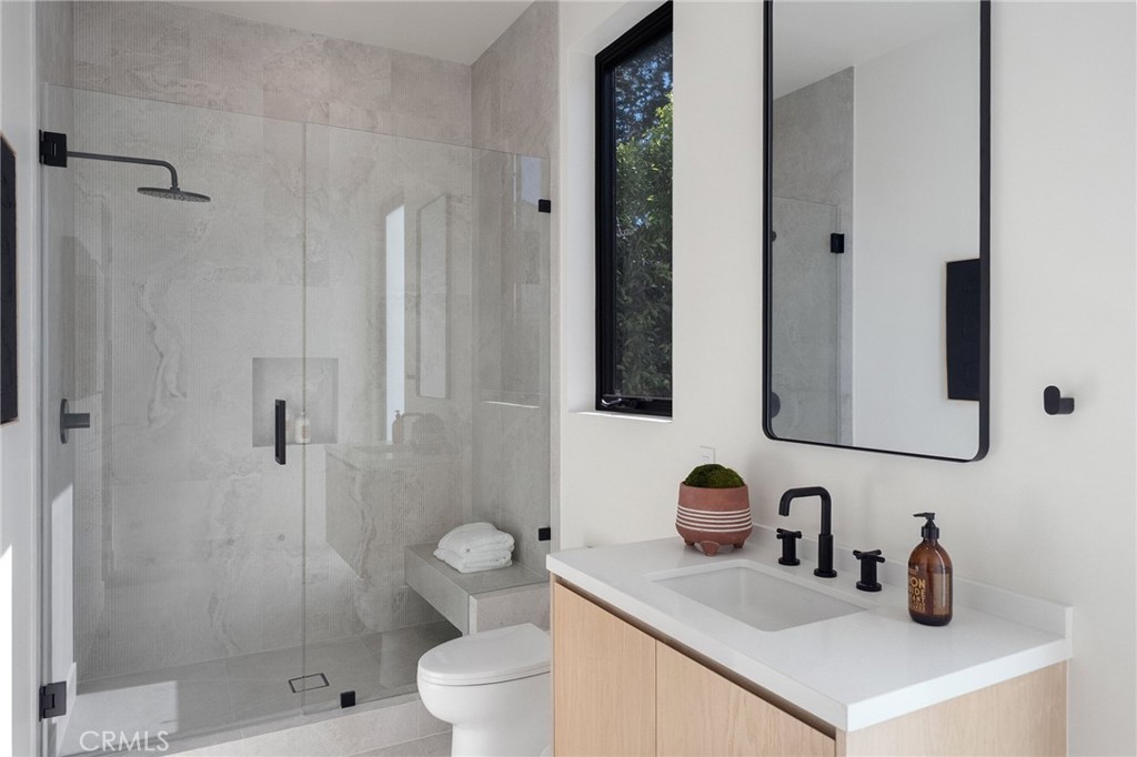 MLS #SR25241704 image #36