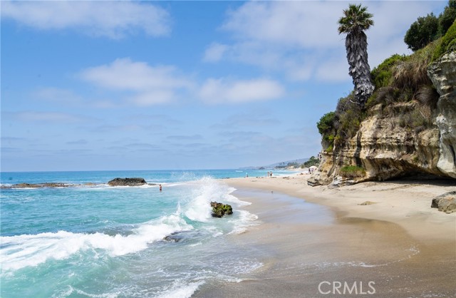 Detail Gallery Image 24 of 39 For 31561 Table Rock Dr #207,  Laguna Beach,  CA 92651 - 2 Beds | 2 Baths