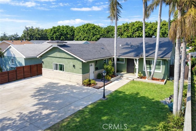 Front Image Thumbnail for CRMB26077941