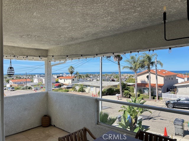 338 N 6th, Grover Beach CA: https://media.crmls.org/medias/b9a2d493-98a4-4514-afd1-2bd00101eb4e.jpg