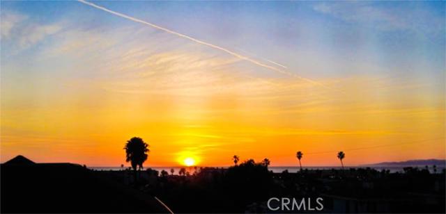 220 Guadalupe Avenue, Redondo Beach, California 90277, 3 Bedrooms Bedrooms, ,2 BathroomsBathrooms,Residential,Sold,Guadalupe,S10059673