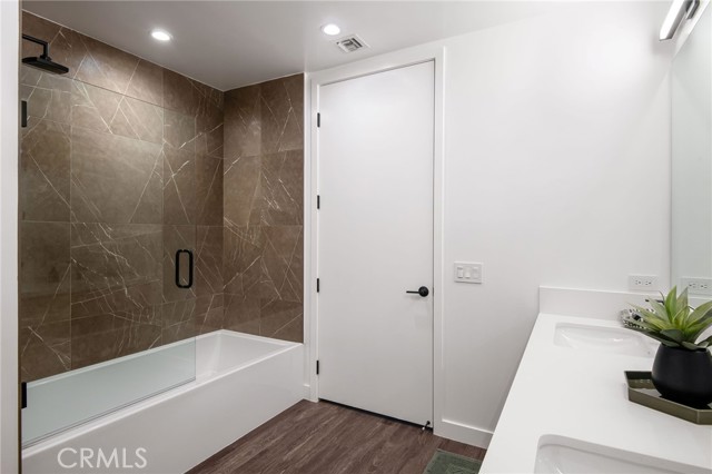 Detail Gallery Image 8 of 24 For 118 Astronaut Ellison S Onizuka Street #202,  Los Angeles,  CA 90012 - 1 Beds | 1 Baths