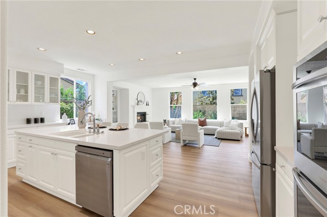 2 Grapevine, Irvine CA: https://media.crmls.org/medias/b9a51cc6-d287-4aa7-9866-37ece05a526f.jpg