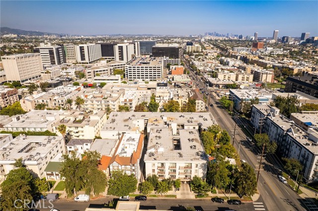 Detail Gallery Image 39 of 40 For 141 S Clark Dr #326,  West Hollywood,  CA 90048 - 1 Beds | 1 Baths