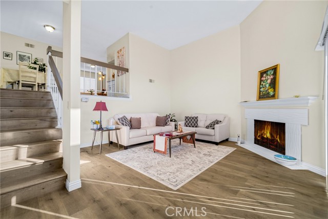 Detail Gallery Image 4 of 11 For 5412 Las Virgenes Rd, Calabasas,  CA 91302 - 3 Beds | 2/1 Baths