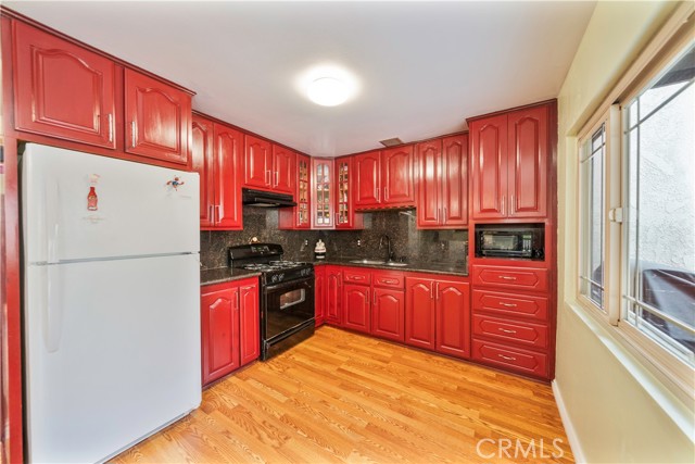 Detail Gallery Image 5 of 28 For 1840 S Summerplace Dr, West Covina,  CA 91792 - 4 Beds | 3 Baths