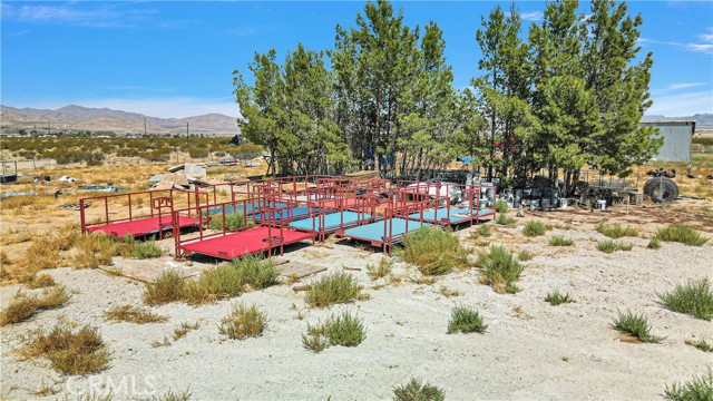 Detail Gallery Image 20 of 25 For 33633 Old Woman Spring Rd, Lucerne Valley,  CA 92356 - – Beds | – Baths