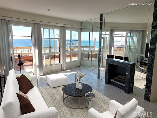 625 Esplanade, Redondo Beach CA: https://media.crmls.org/medias/b9a8c481-d658-462c-82cc-2df7ca44f27a.jpg