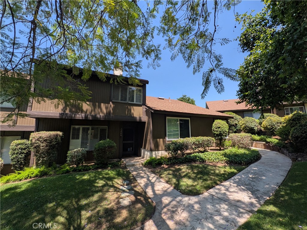 1266 Tarryglen Lane