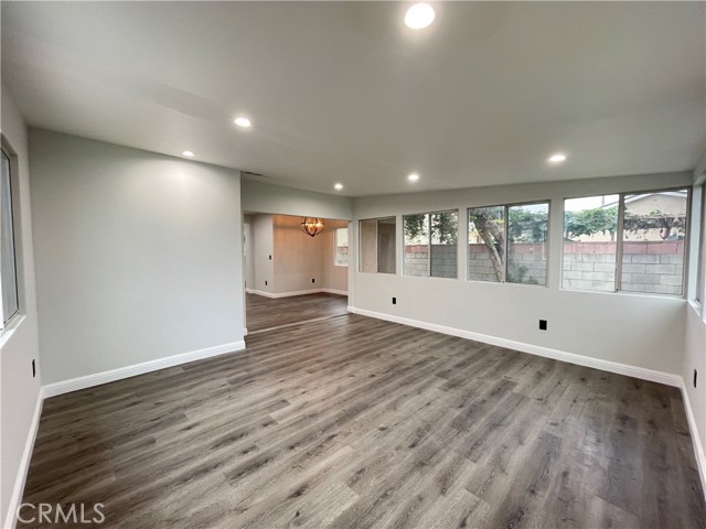 Screened Patio/Sunroom.