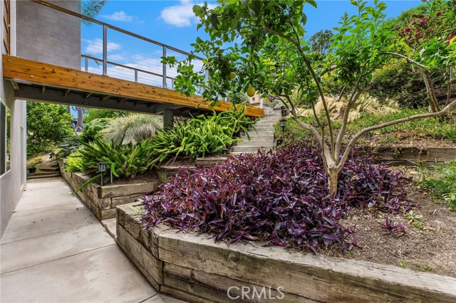 1385 Terrace Way, Laguna Beach CA: https://media.crmls.org/medias/b9a9c20c-314c-4afd-9813-dc957ce3ebe5.jpg