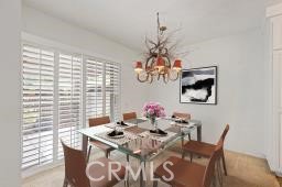 Detail Gallery Image 5 of 27 For 25723 Player Dr, Valencia,  CA 91355 - 3 Beds | 1/1 Baths