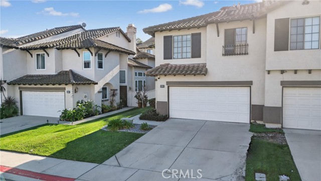 Detail Gallery Image 4 of 33 For 2026 San Diego, Corona,  CA 92882 - 3 Beds | 2/1 Baths