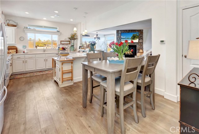 Detail Gallery Image 12 of 53 For 40 Saratoga, Newport Beach,  CA 92660 - 3 Beds | 2/1 Baths