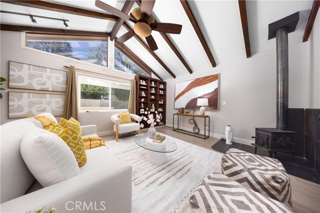21128 Trigger Lane, Diamond Bar CA: https://media.crmls.org/medias/b9acc398-4470-475c-afd9-a3e9b1b5a6ec.jpg