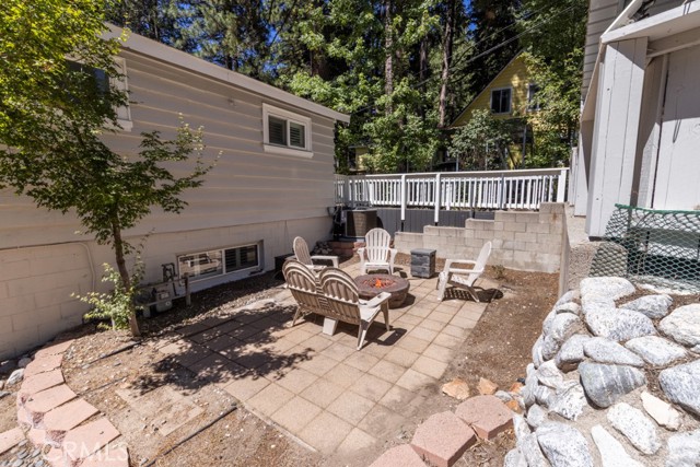 Detail Gallery Image 43 of 54 For 31805 Luring Pines Dr, Running Springs,  CA 92382 - 3 Beds | 3 Baths