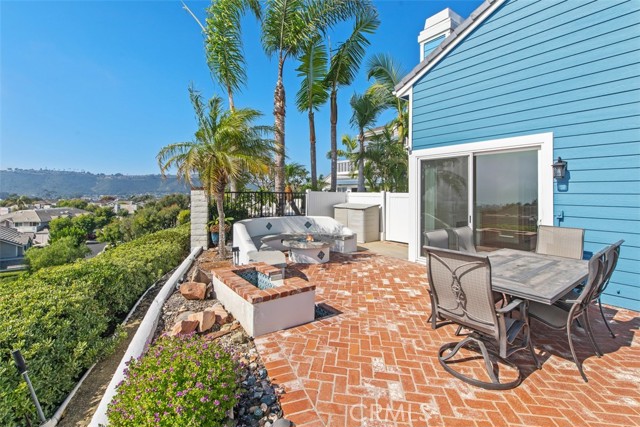 12 Haverhill Road, Laguna Niguel CA: https://media.crmls.org/medias/b9ad09d3-e917-4485-8842-25c7fda32708.jpg