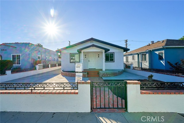 Detail Gallery Image 3 of 29 For 5641 Linden Ave, Long Beach,  CA 90805 - 3 Beds | 2 Baths