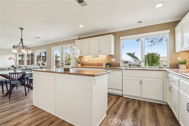 Detail Gallery Image 20 of 75 For 3313 Big Dipper Cir, Corona,  CA 92882 - 5 Beds | 4 Baths