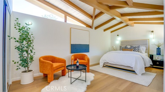 16347 Tupper Street, North Hills CA: https://media.crmls.org/medias/b9ae618c-f6c2-476f-aa10-b48e5e373543.jpg