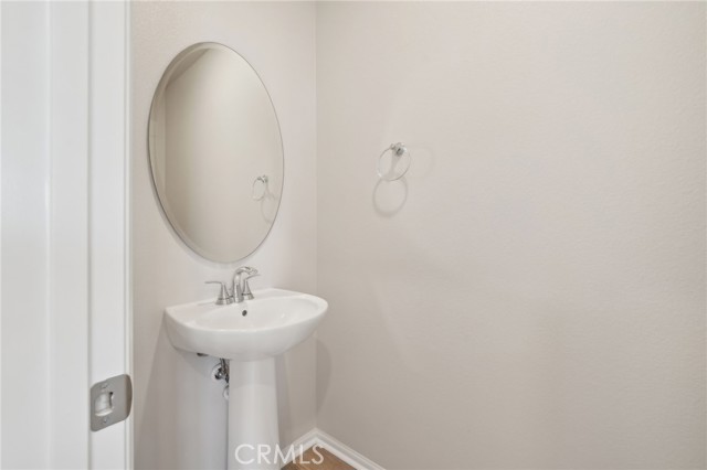 2132 Bergamot Street, Redlands CA: https://media.crmls.org/medias/b9afb302-08ec-4e01-932c-3ffc01138215.jpg