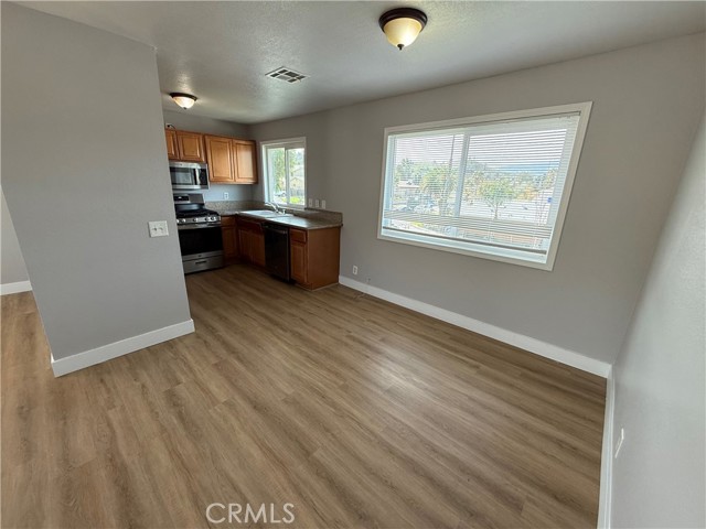 Image 10 of 11 For 415 Ellis Street