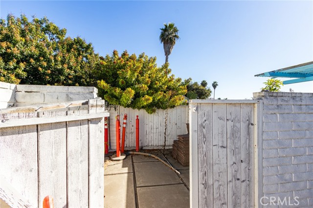 4101 Calle Mayo, San Clemente CA: https://media.crmls.org/medias/b9b04b33-a9c4-4857-b541-49efea4675b9.jpg