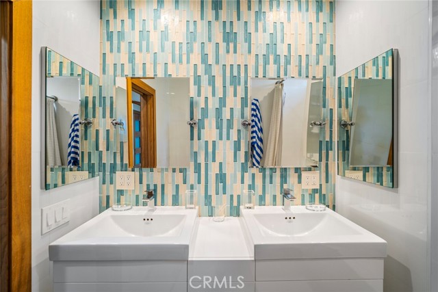 Detail Gallery Image 22 of 31 For 1025 S Coast Hwy a,  Laguna Beach,  CA 92651 - 0 Beds | 1 Baths