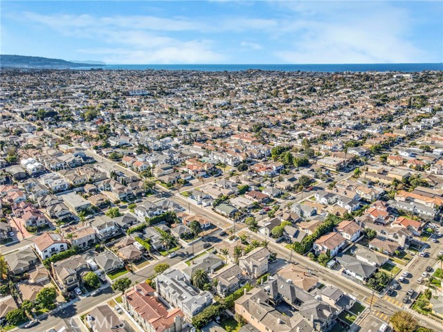 Detail Gallery Image 29 of 29 For 2200 Plant Ave, Redondo Beach,  CA 90278 - 3 Beds | 2 Baths