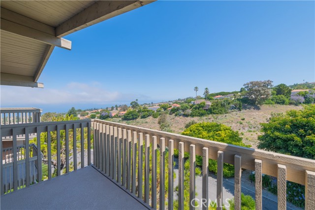 Detail Gallery Image 2 of 31 For 6542 Ocean Crest Dr #B308,  Rancho Palos Verdes,  CA 90275 - 3 Beds | 2 Baths