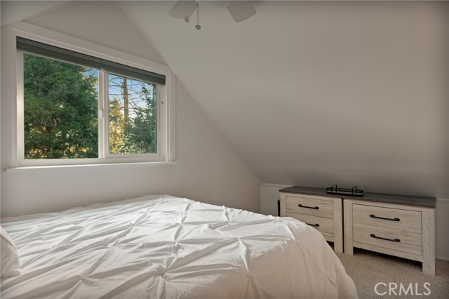 Detail Gallery Image 22 of 45 For 717 Crest Estates, Lake Arrowhead,  CA 92352 - 3 Beds | 3 Baths