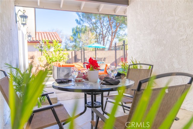 Detail Gallery Image 49 of 70 For 10660 Melvin Ave, Porter Ranch,  CA 91326 - 5 Beds | 3/1 Baths