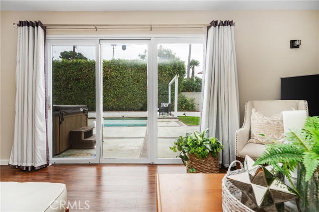 Detail Gallery Image 22 of 65 For 2105 Millwood St, Santa Ana,  CA 92705 - 4 Beds | 2/1 Baths