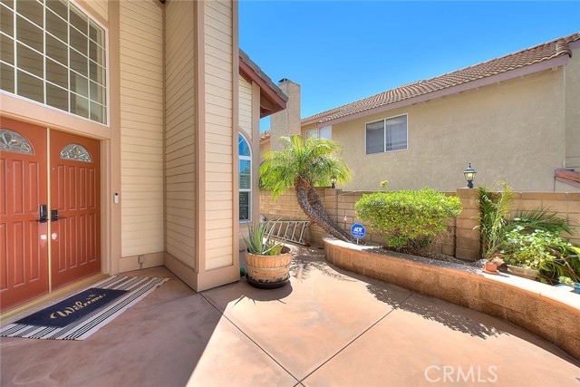 Detail Gallery Image 4 of 72 For 3344 Deaver Dr, Corona,  CA 92882 - 4 Beds | 3 Baths