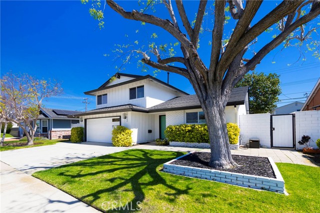 Image 2 of 48 For 19622 Canberra Ln