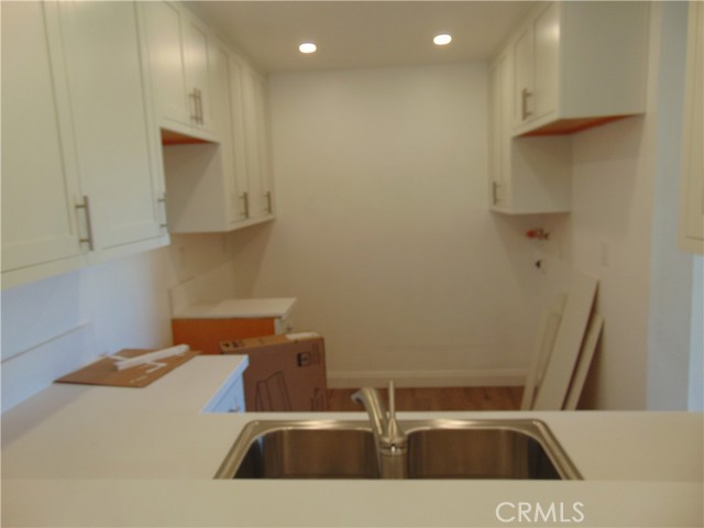 Detail Gallery Image 7 of 18 For 110 Tangelo, Irvine,  CA 92618 - 2 Beds | 1/1 Baths