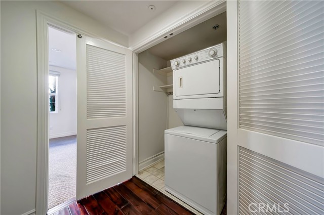 Detail Gallery Image 37 of 75 For 15206 Burbank Bld #209,  Sherman Oaks,  CA 91411 - 2 Beds | 2/1 Baths