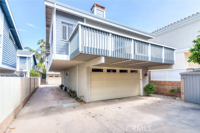 104 Francisca Avenue, Redondo Beach, California 90277, 3 Bedrooms Bedrooms, ,3 BathroomsBathrooms,Residential,Sold,Francisca,SB22054762