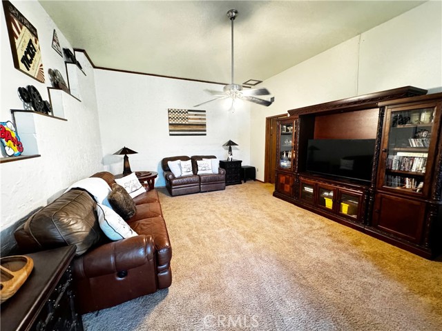 Detail Gallery Image 22 of 32 For 1070 Jungfrau Dr #903,  Crestline,  CA 92325 - 3 Beds | 2/1 Baths