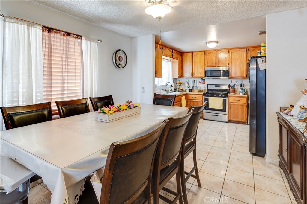 MLS #MB25199639 image #9