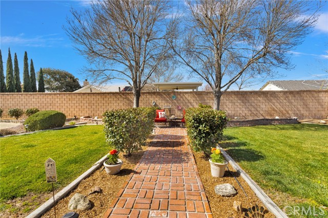 Detail Gallery Image 29 of 44 For 12574 Sarsi Ct, Apple Valley,  CA 92308 - 4 Beds | 2 Baths