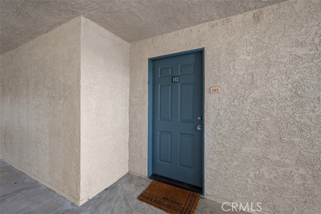 Detail Gallery Image 11 of 39 For 2045 Las Colinas Cir #103,  Corona,  CA 92879 - 1 Beds | 1 Baths