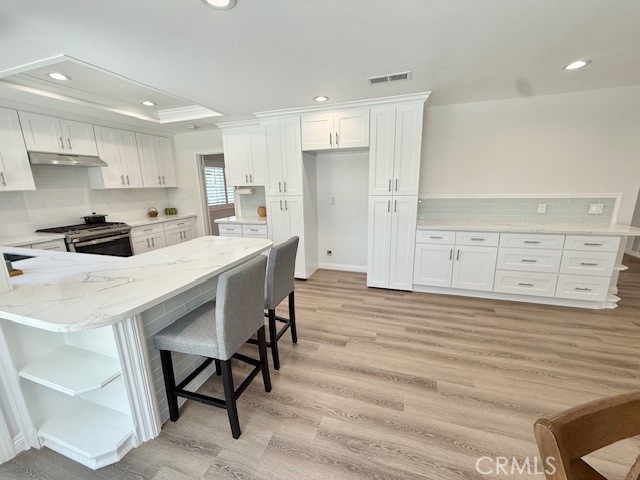 16413 Abascal Drive, Hacienda Heights CA: https://media.crmls.org/medias/b9b64e24-d3a5-4879-8860-42f7db64bad1.jpg