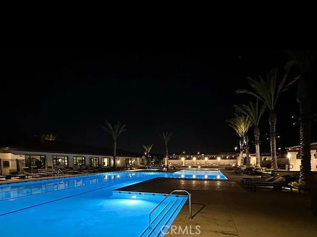 Detail Gallery Image 16 of 22 For 5261 Aster Way #3,  Fontana,  CA 92336 - 4 Beds | 3 Baths