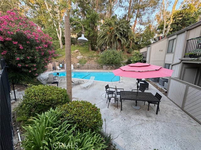 600 Central Avenue, Riverside CA: https://media.crmls.org/medias/b9b8856e-413c-47a1-b4a4-9579e5f51c66.jpg