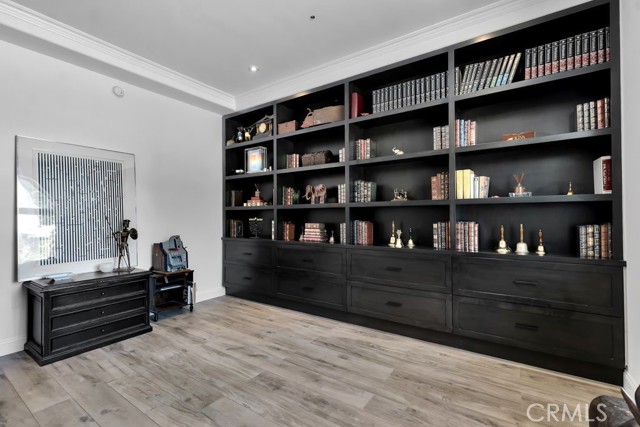 176 Saddlebow Road, Bell Canyon CA: https://media.crmls.org/medias/b9b88577-c8ef-4251-a7ae-ba66cde1daaa.jpg