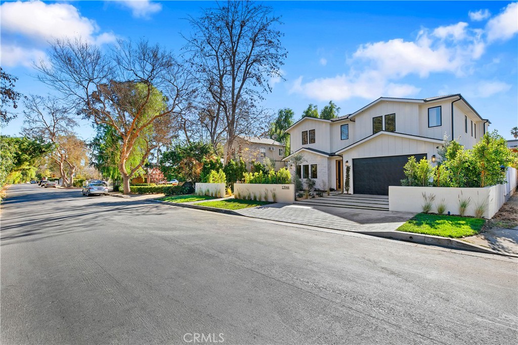 13944 Valleyheart DriveSherman Oaks img 58
